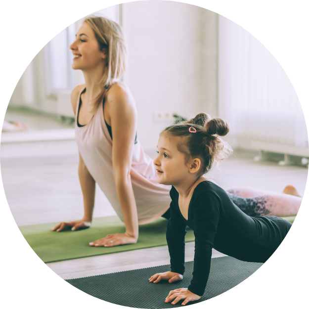 Posture de yoga enfant